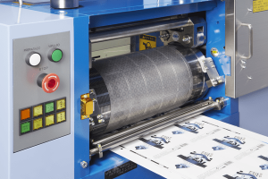 Semi-rotativa offset UV Miyakoshi