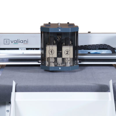 Valiani Omnia Plotter de corte con alimentador automático
