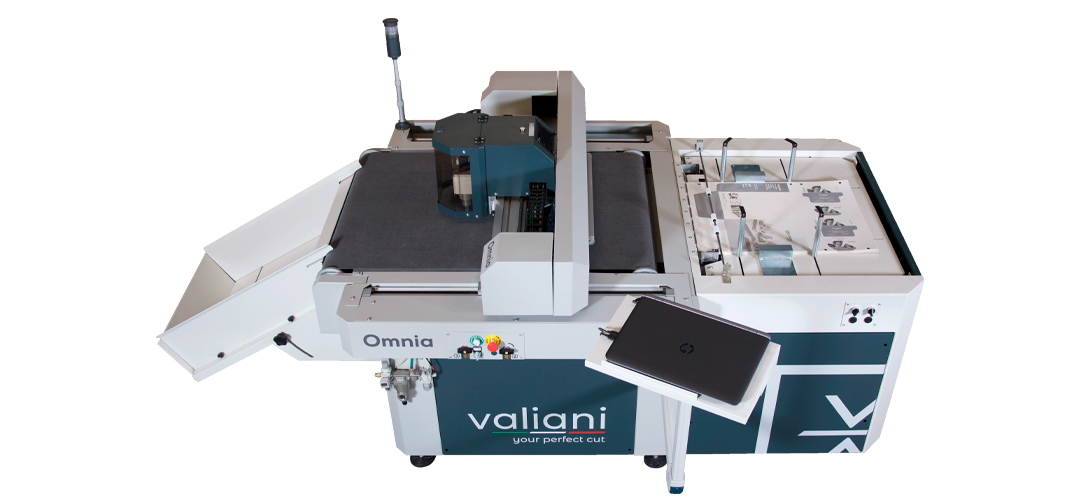 Valiani Omnia Plotter de corte con alimentador automático